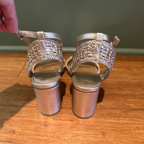 MARC FISHER Metallic Block Heel - Picture 3 of 6